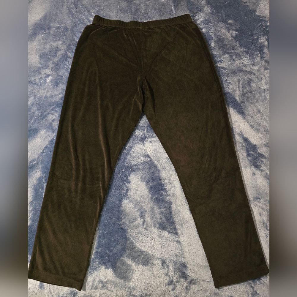 Womens Black Velour Medium Pajamas - Picture 7 of 9